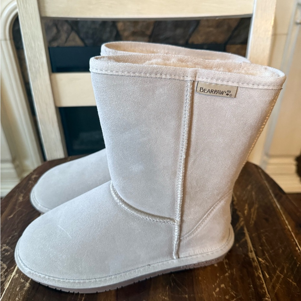Bearpaw Emma Short Women's Winter Boots Gray Sheep Wool Lined Sz 8 NEW